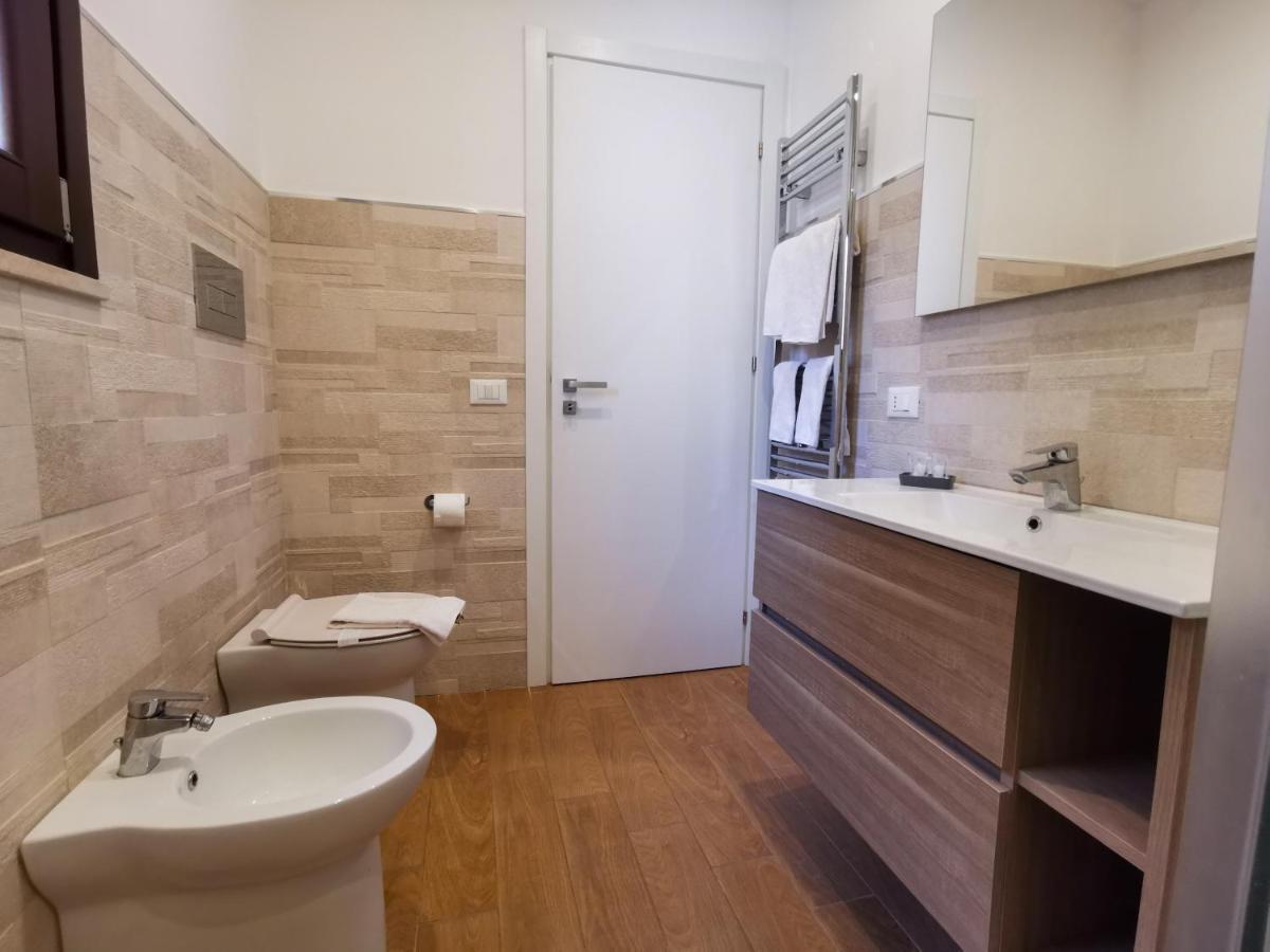 Verdirooms158 カステッランマーレ・デル・ゴルフォ エクステリア 写真