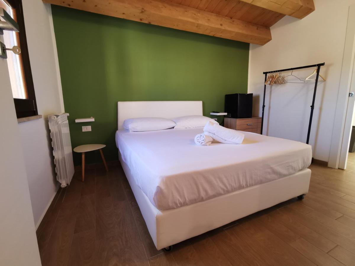 Verdirooms158 カステッランマーレ・デル・ゴルフォ エクステリア 写真