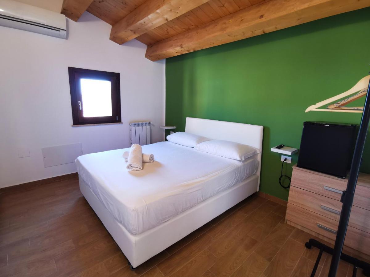 Verdirooms158 カステッランマーレ・デル・ゴルフォ エクステリア 写真
